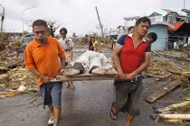 Ít nhất 1.200 người Philippines thiệt mạng vì siêu bão Haiyan