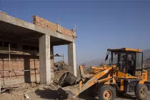 TQ hô biến căn cứ hạt nhân mật thành... công viên