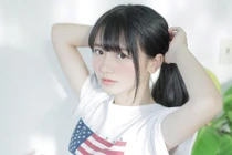 Nữ sinh Nha Trang gây thương nhớ với vẻ đẹp thuần khiết