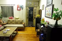 Căn nhà đơn sơ giữa lòng phố cổ của HH Đỗ Mỹ Linh