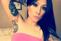 Kinh hãi mốt xăm nách của "dân chơi" thế giới 