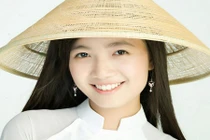 Cô giáo hot girl trường Amsterdam kiêm Á khôi nổi tiếng khắp nước