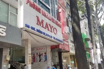 Bệnh nhân kiện phòng khám MAYO cắt trĩ 2 lần không khỏi bị “bơ“