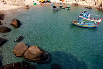 Giới trẻ trải nghiệm cuộc sống giống Robinson trên đảo Cù Lao Câu