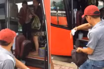 Triệu đô quảng cáo và nhà xe đuổi khách