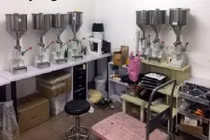 Cơ sở “phù phép” mỹ phẩm giả thành hàng hiệu 