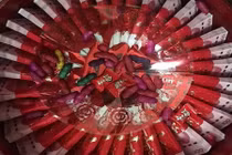 Được cầu hôn bằng tiền tỷ, cô gái TQ lập tức gật đầu