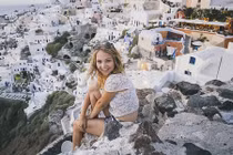 Chỉ ăn và đi du lịch khắp thế giới, 9X kiếm bộn tiền