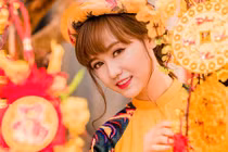 Ngắm thiếu nữ Việt đẹp mơ màng trong bộ ảnh Tết 