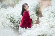 Hot girl Kiều Trinh lại gây thương nhớ khi chụp cúc họa mi