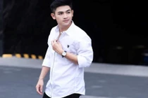 Anh chàng được mệnh danh "phát thanh viên đẹp trai nhất Việt Nam"