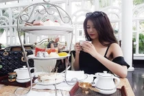 Thiếu nữ Quảng Bình nổi danh "Hội con nhà giàu Việt Nam"