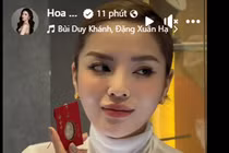 Hoa hậu Kỳ Duyên mua vàng ngày vía Thần Tài