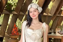 Nhan sắc mỹ nhân đóng vai vô duyên gây sốt vì quá xinh