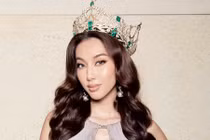Động thái “lạ” của Hoa hậu Thùy Tiên giữa ồn ào