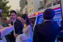 NSX “Âm dương lộ” vướng ồn ào dùng xe cứu thương chở diễn viên