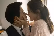 Theo bạn thân đi đánh ghen, thấy tiểu tam tôi sốc