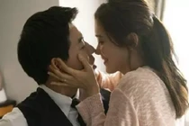 Theo bạn thân đi đánh ghen, thấy tiểu tam tôi sốc