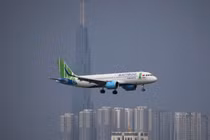 100 tàu bay Bamboo bị “tuýt còi“: Tỷ phú Quyết tham vọng “vượt” Vietnam Airlines?