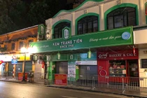 Mở cửa quá giờ quy định, Kem Tràng Tiền bị phạt 15 triệu đồng