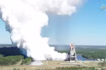 Tên lửa mạnh nhất Thế giới của NASA đưa người Mỹ đến Mặt Trăng