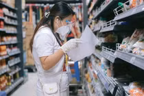 Nhân viên siêu thị, shipper TP.HCM được lưu thông từ 5h - 21h30 hàng ngày