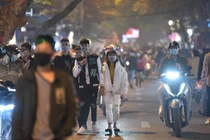 Hà Nội vận động người dân chỉ ra ngoài khi cần thiết