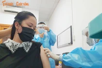 Hơn 500 thai phụ trên 13 tuần ở Hà Nội được tiêm Pfizer