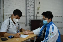 Hà Nội chính thức triển khai tiêm cho khoảng 100.000 trẻ em 14 tuổi