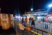 Hà Nội di dời chợ bị phong toả ra các khu đất trống