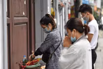 Trai xinh, gái đẹp tấp nập tới Chùa Hà cầu duyên ngày 20/10