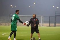 Tuyển Việt Nam: Vụ Tấn Trường rất nhỏ, thầy Park lo điều khác?