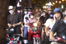 Số ca nhiễm nCoV ngày càng cao, các địa phương dừng chào đón năm mới