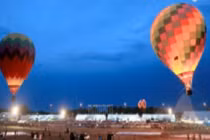 Trải nghiệm lễ hội khinh khí cầu ở Hà Nội dịp 30/4