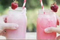 Cách pha chế soda hạnh phúc nổi tiếng ở Indonesia