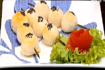 Cách làm bánh trôi nướng ngon lạ Tết Hàn thực