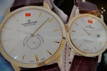 Mê mẩn cặp đồng hồ Hoàng Sa - Trường Sa
