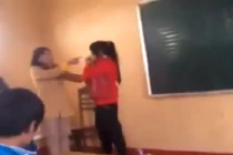 Cô giáo nhảy lên ghế tát học sinh, dọa cắt cổ