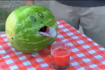 Cách làm sinh tố dưa hấu bá đạo có một không hai