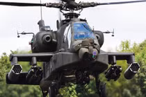 Uy lực khẩu pháo sát thủ trên trực thăng AH-64 Apache