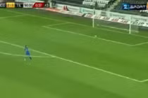 Pha đánh đầu ghi bàn xa nhất trong lịch sử bóng đá