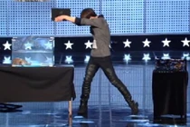 Màn ảo thuật biến không thành có, nhỏ thành lớn khó tin