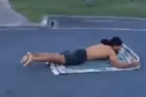 Ngạc nhiên khi tấm thảm bay của Aladin xuất hiện