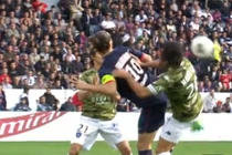 5 pha ghi bàn kiểu Bọ Cạp đẹp nhất trên sân cỏ