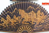 Mê mẩn những bức tranh tuyệt đẹp từ... khói bếp