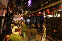 Chủ tịch Nguyễn Đức Chung: Hà Nội tạm dừng quán bar, karaoke, trà đá vỉa hè