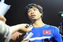 Công Phượng đăm chiêu trong buổi tập đầu năm 