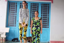 Cô gái miền Tây cao 1m93, 30 tuổi vẫn không ai dám lấy