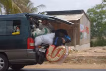 Ảnh độc hài hước: Muôn kiểu vận chuyển 