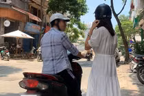 Cô gái bị người yêu bỏ giữa đường vì lý do khiến nhiều người tranh cãi